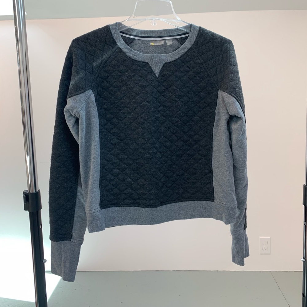 Zella Quilted Colorblock Sweatshirt